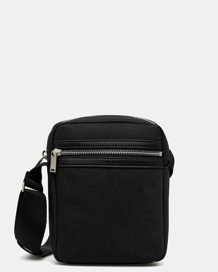 Calvin Klein Omuz Çantası