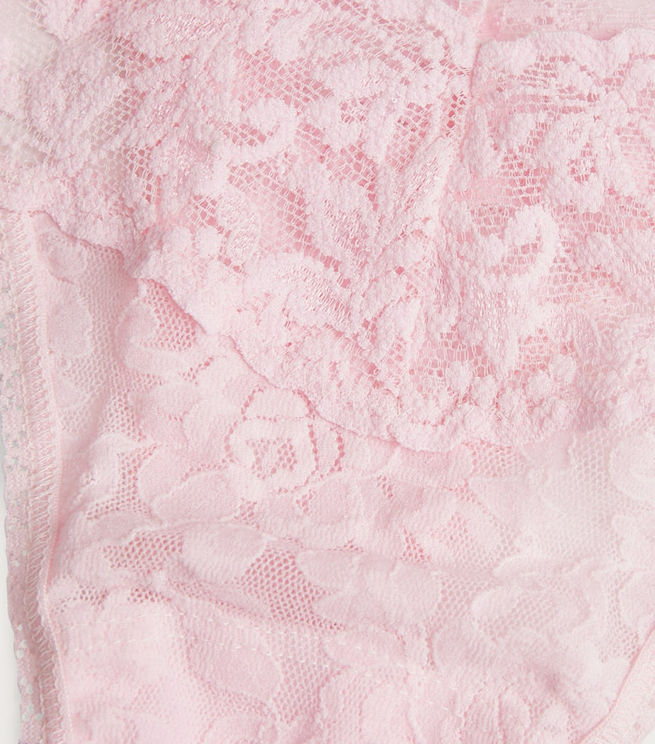 Hanky Panky Pink Lace Low-Rise Thong