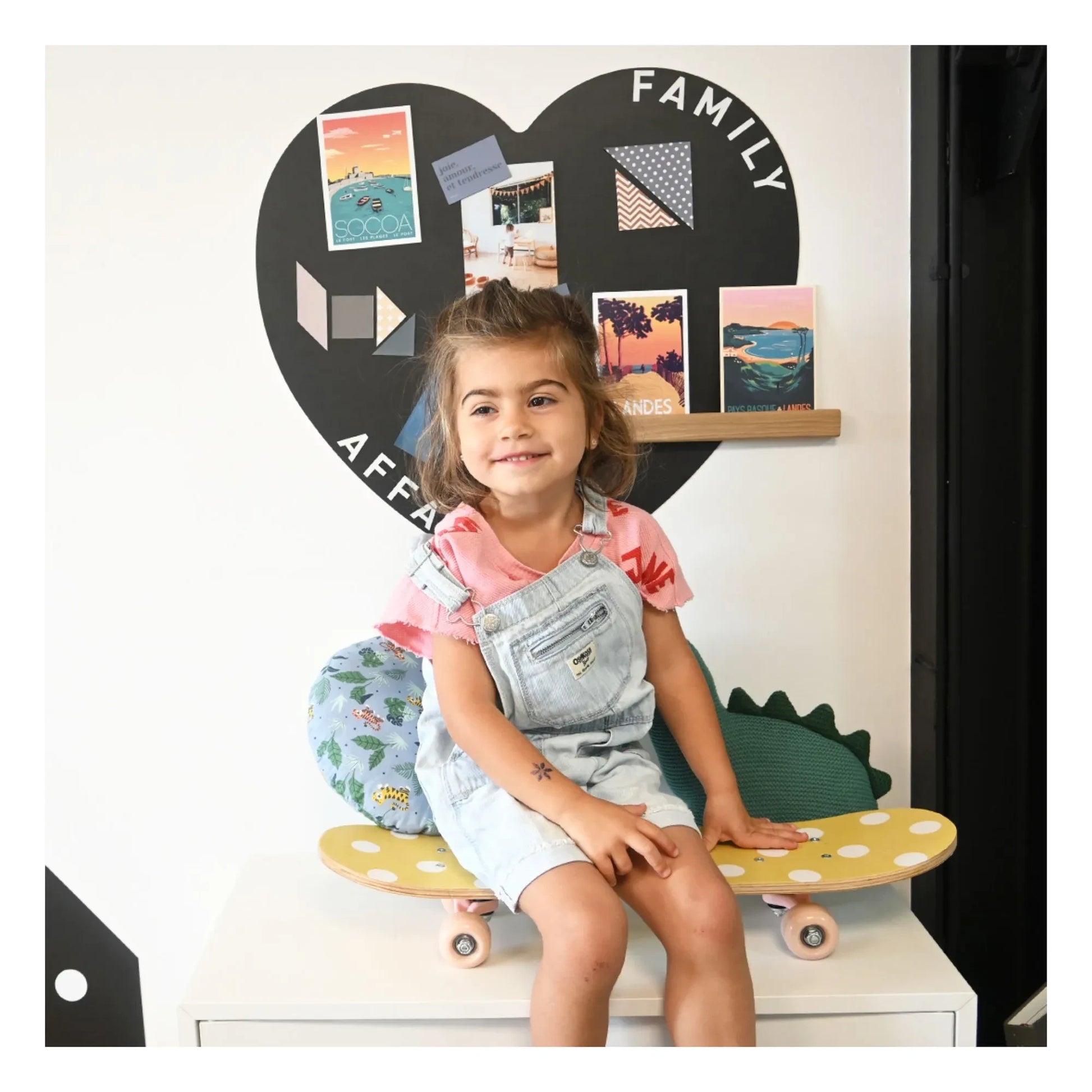 Ferflex - Magnetic Heart board with 21 geometric shapes