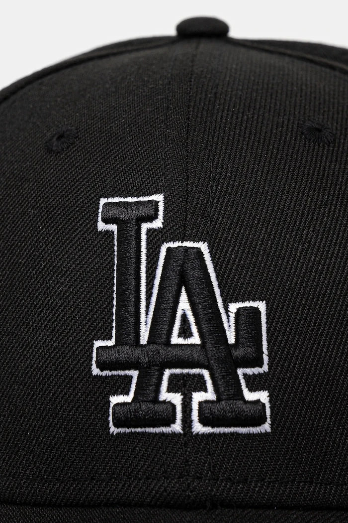 New Era OUTLINE 9FORTY® Pamuklu Şapka