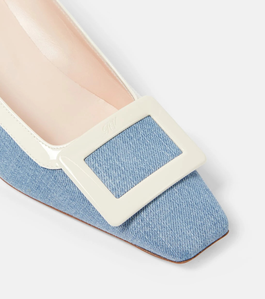 Roger Vivier - حذاء بيل فيفييه 45 من الكانفاس بكعب عالٍ