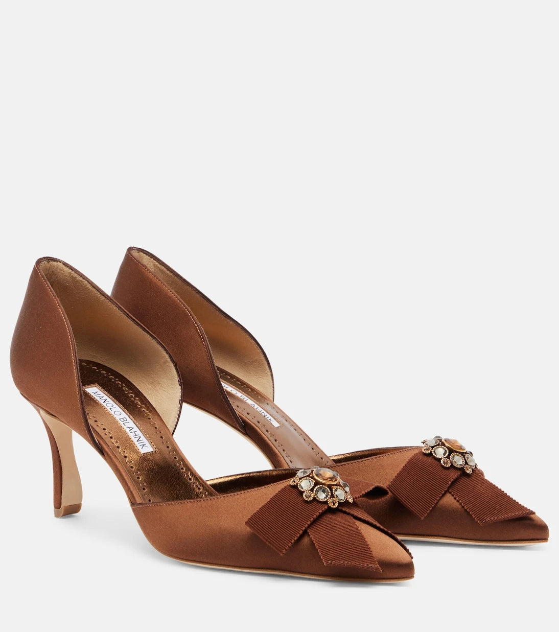Manolo Blahnik - Apidosa embellished satin pumps