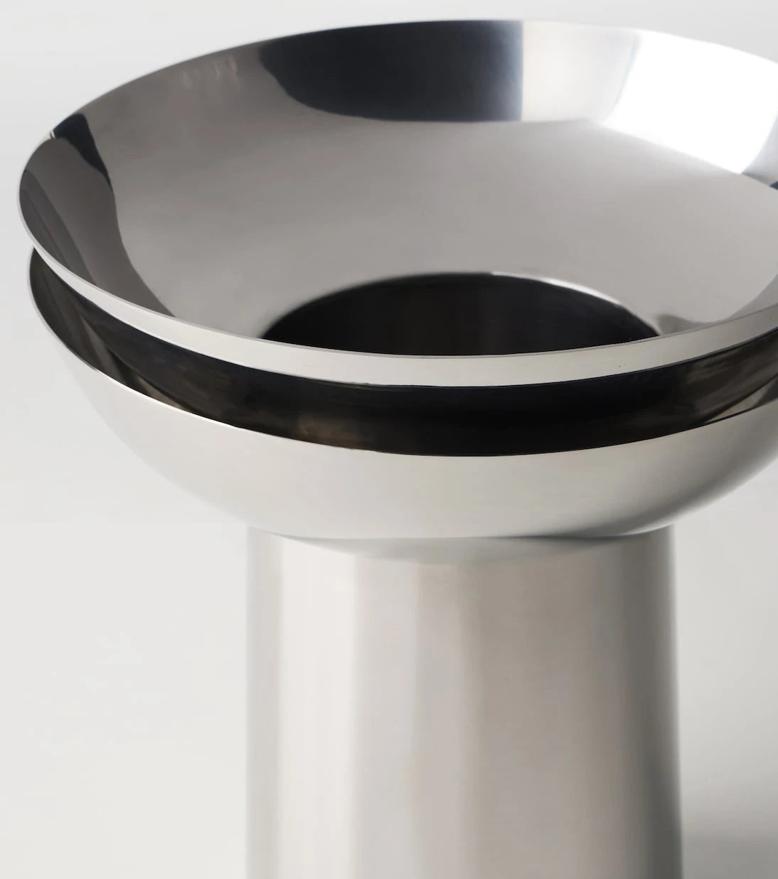 Louise Roe - Fountain 02 stainless steel vase