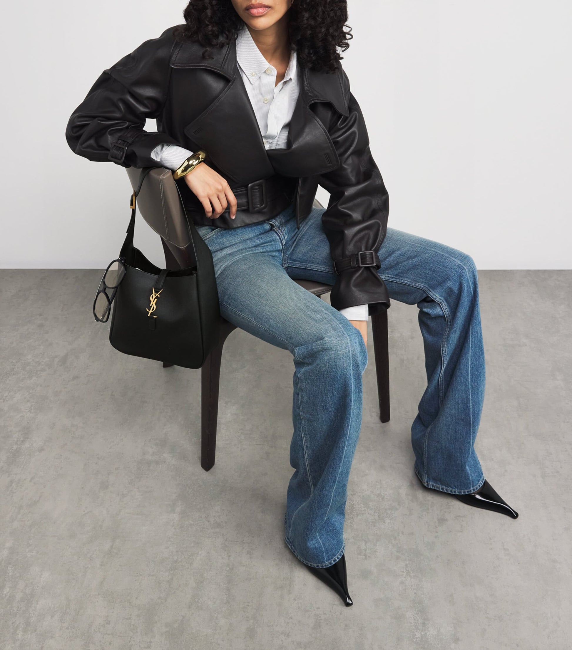 Saint Laurent Black Small Le 5 à 7 Shoulder Bag