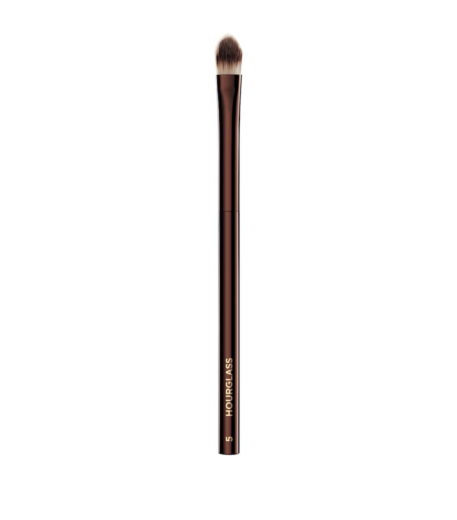 No.5 Concealer Brush