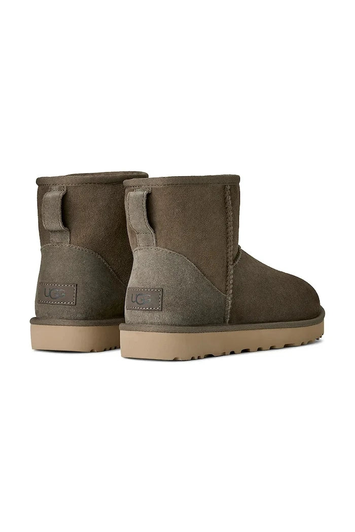 Велурени апрески UGG W Classic Mini II