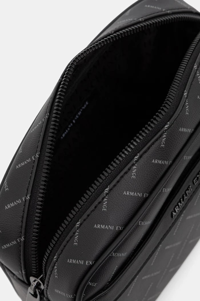 Armani Exchange Erkek Kozmetik Çantası