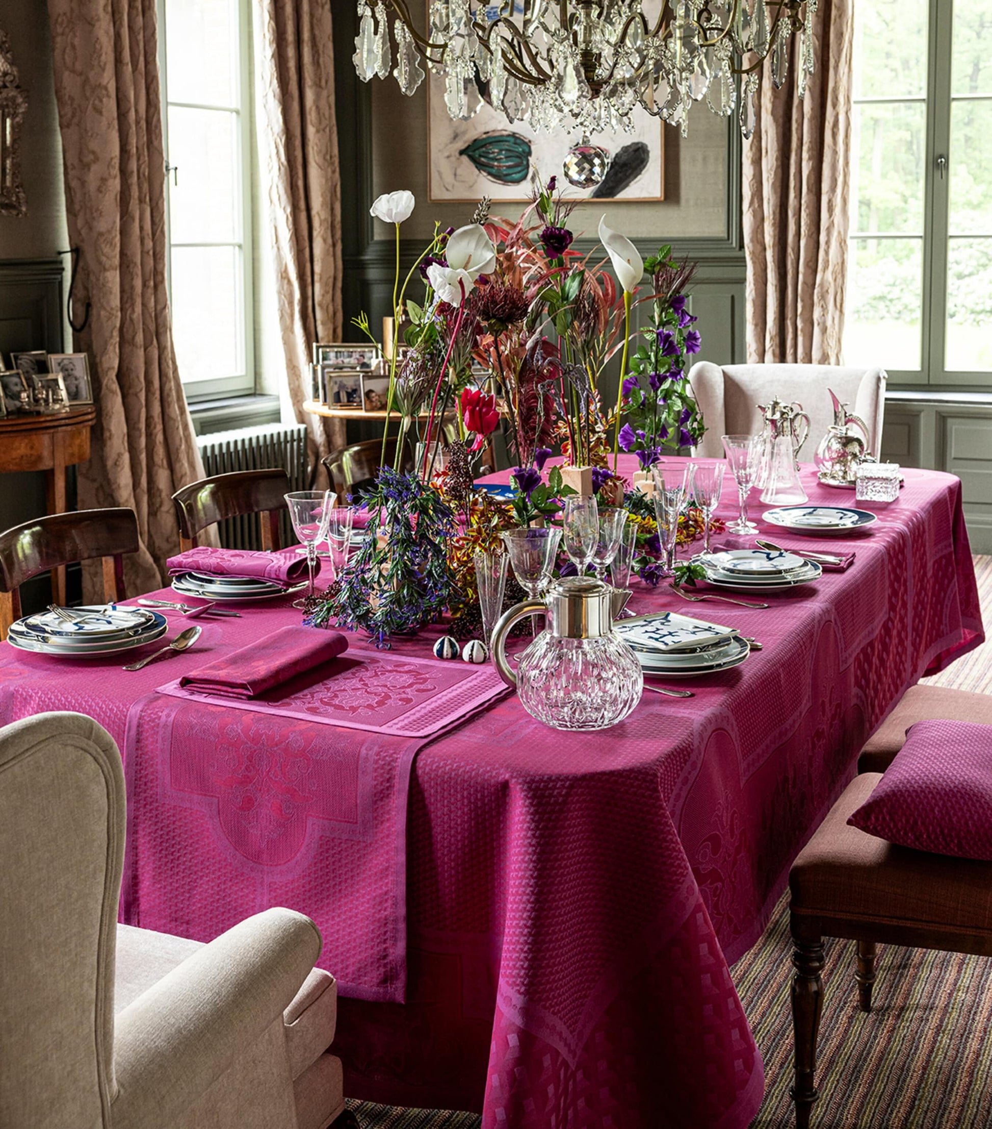 Palais Tablecloth (175cm x 250cm)