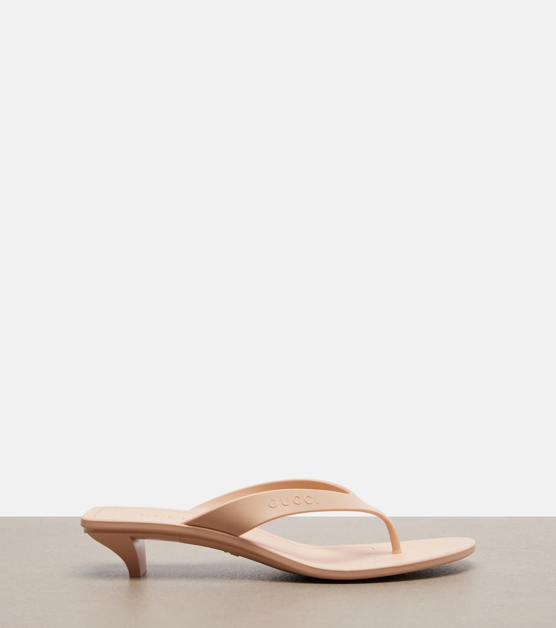Gucci - Vittoria thong sandals