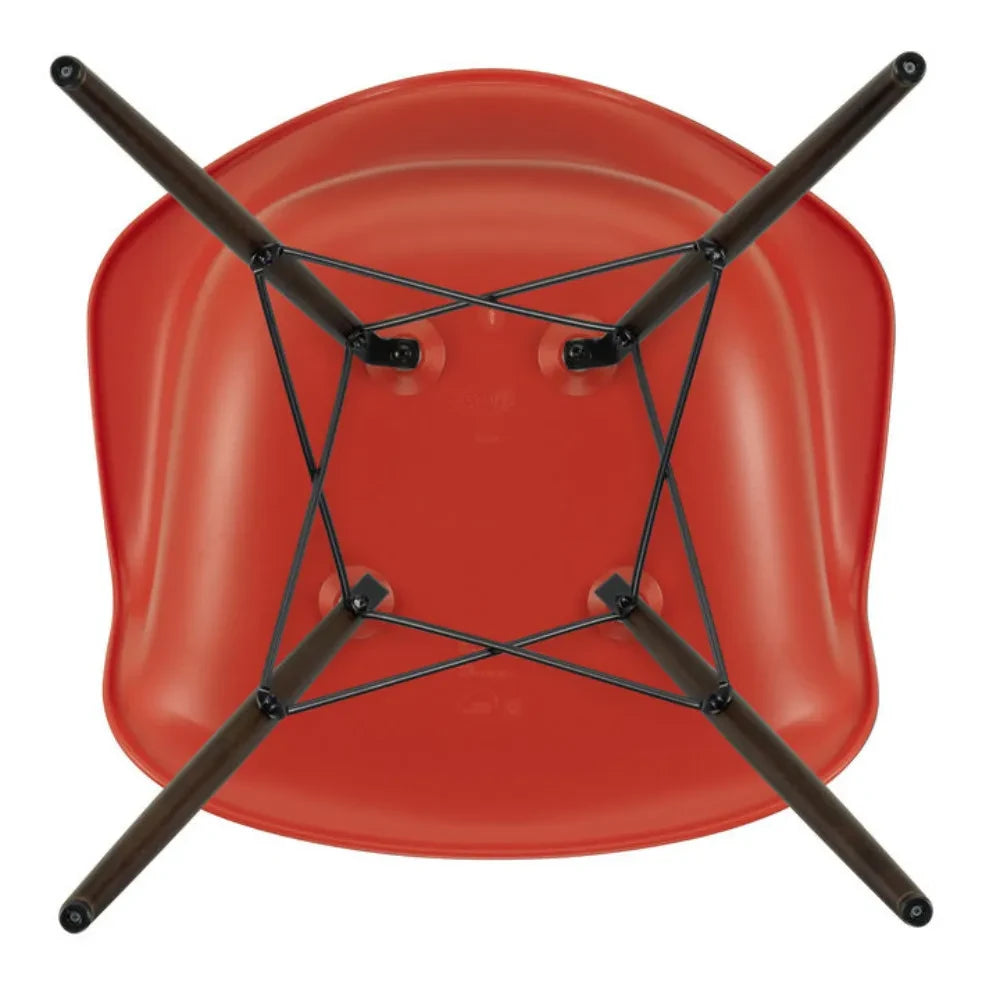 Vitra - DAW chair - maple base - Charles &amp; Ray Eames | Rouge coquelicot