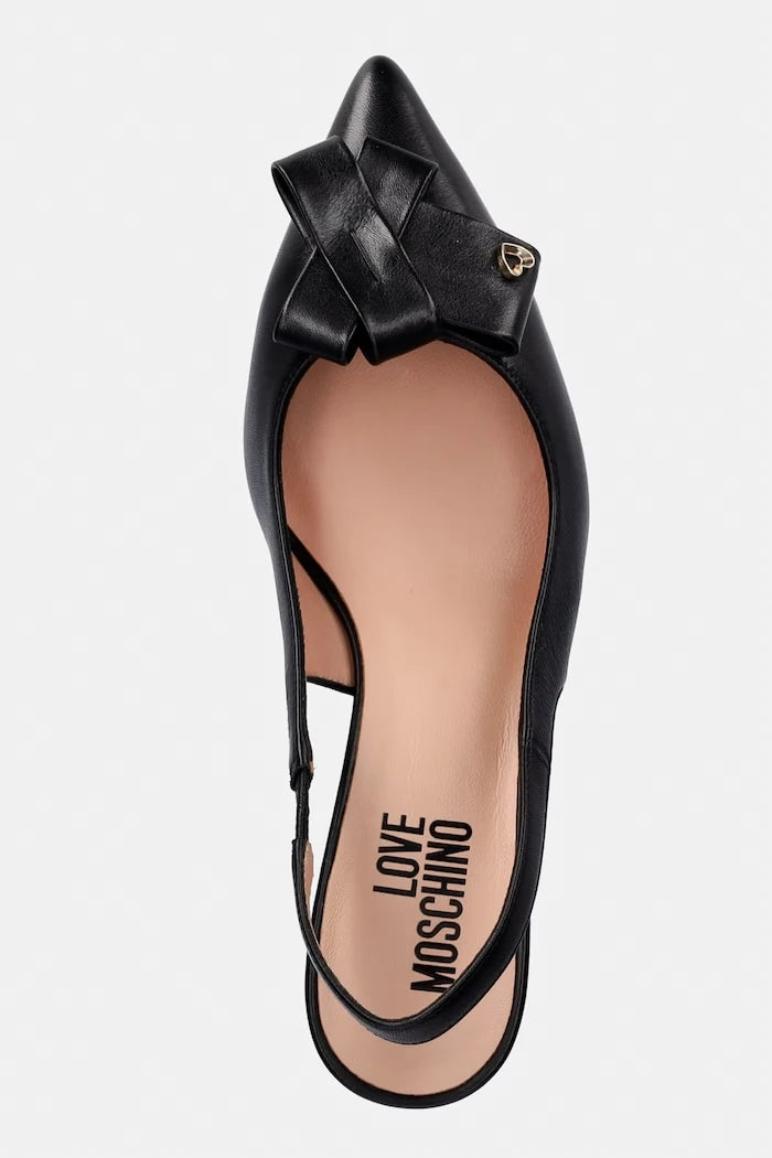 Love Moschino обувки с ток от кожа
