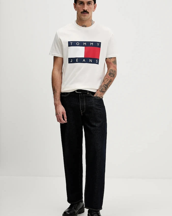 Tommy Jeans Erkek Pamuk Tişört