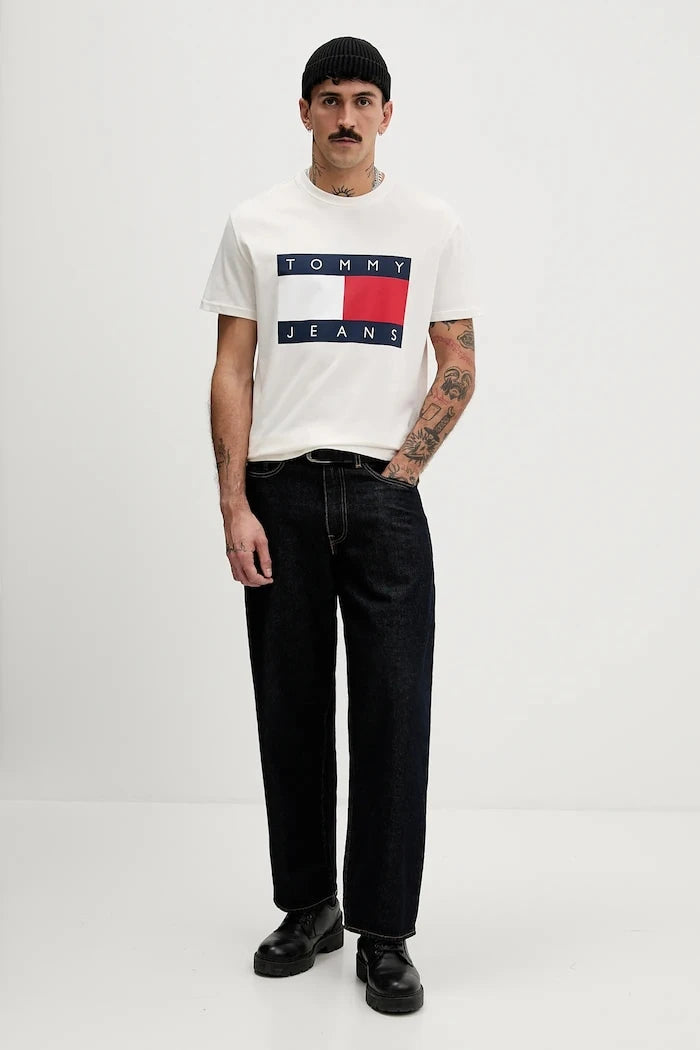 Tommy Jeans Erkek Pamuk Tişört
