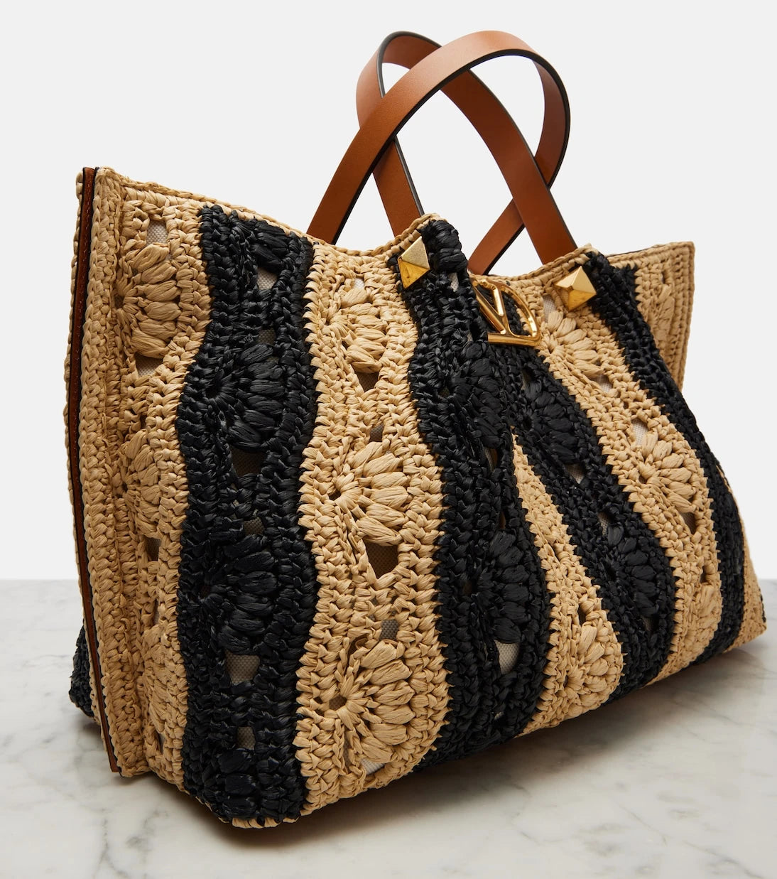 Valentino Garavani - VLogo Medium raffia tote bag