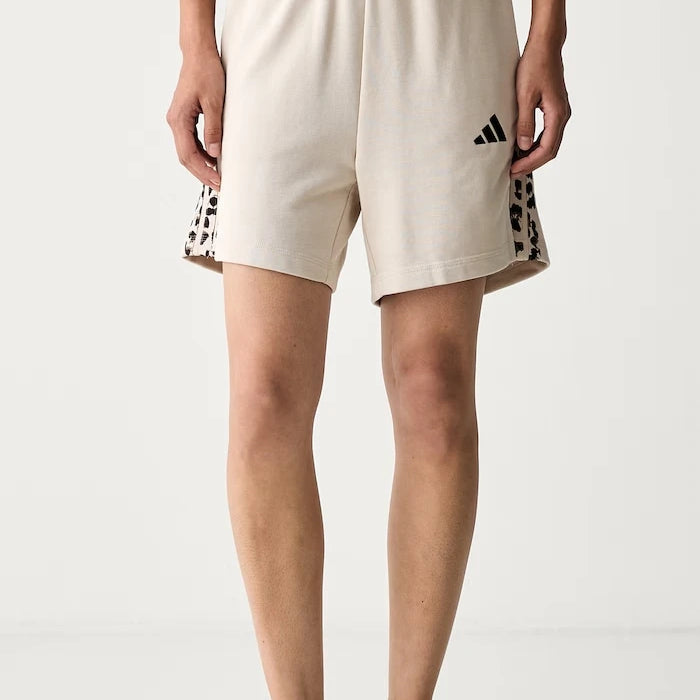 adidas pamuklu kadın eşofman şortu Leopard Pack