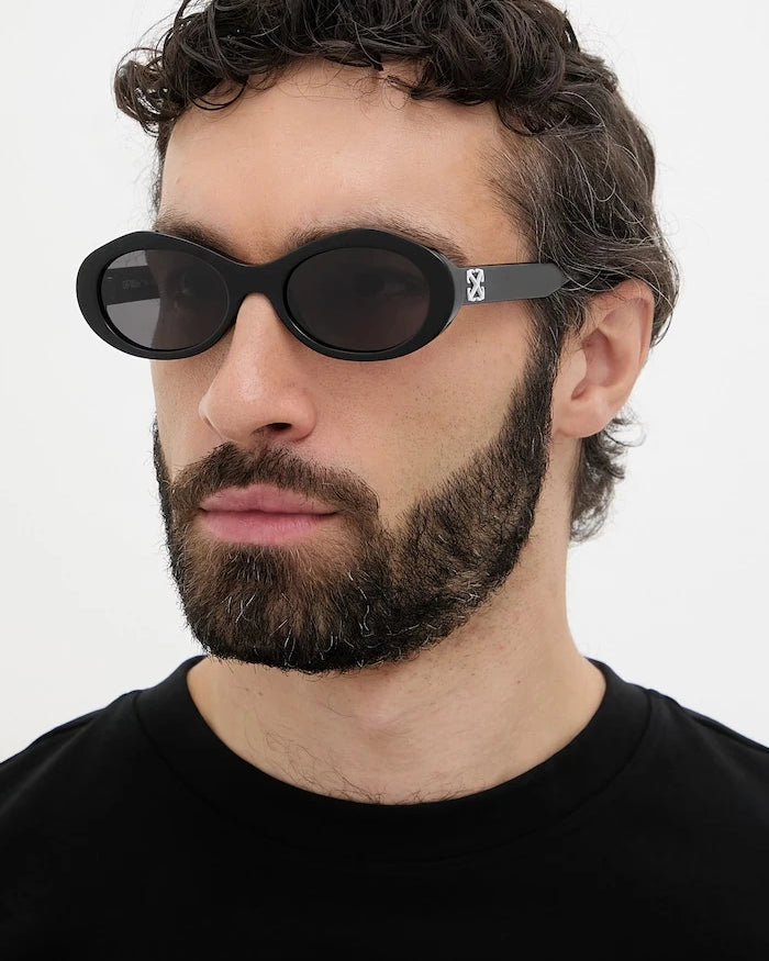 Off-White Кръгли слънчеви очила