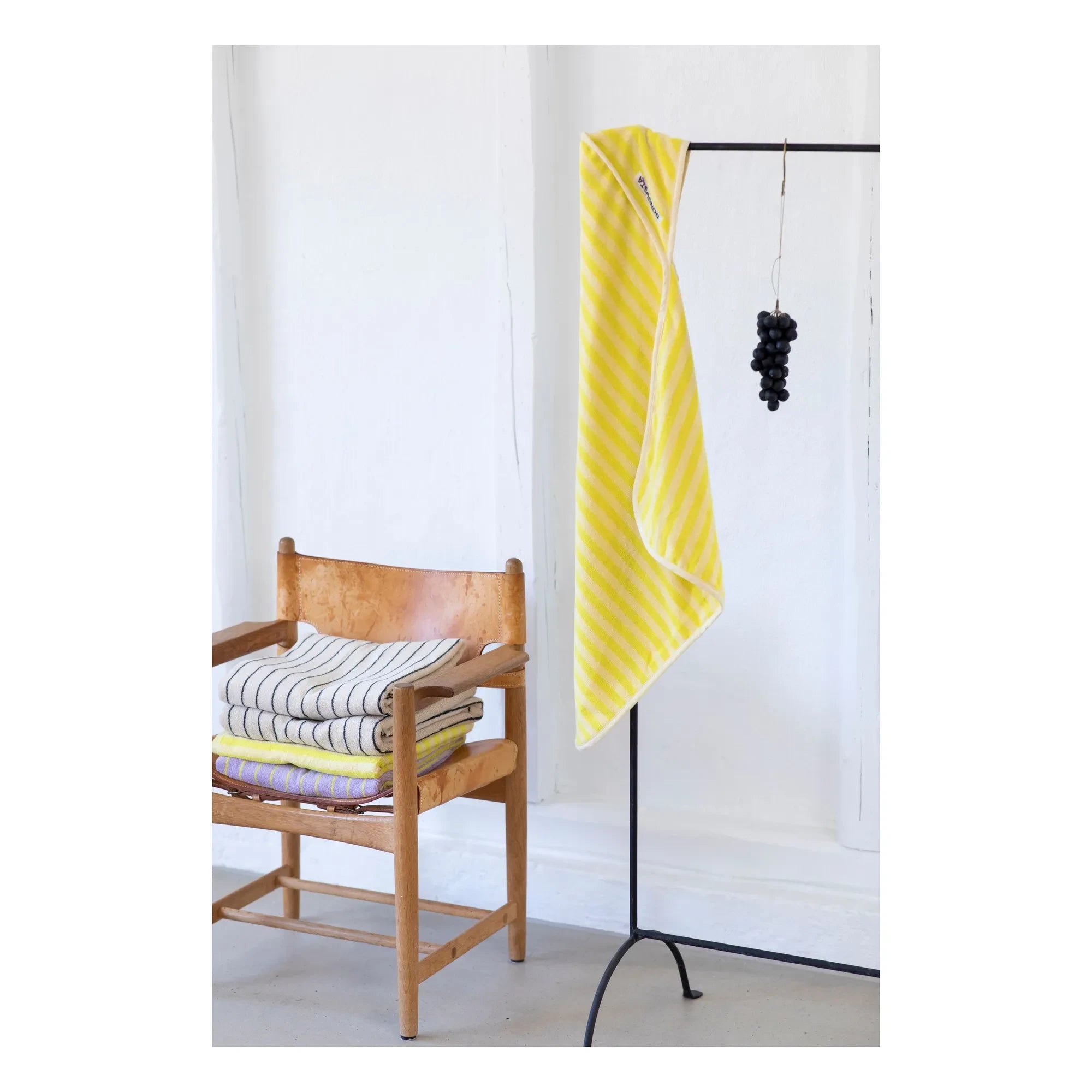 Bongusta - Naram bath cape | Yellow