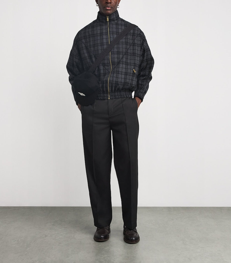 Everyday Wide-Leg Pleated Trousers