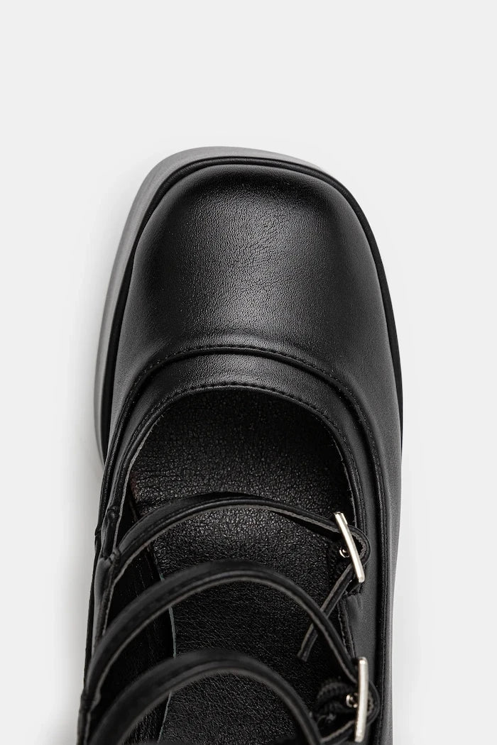 Обувки с дебел ток Koi Footwear GURREN BLACK STRAPPY PLATFORM HEELS
