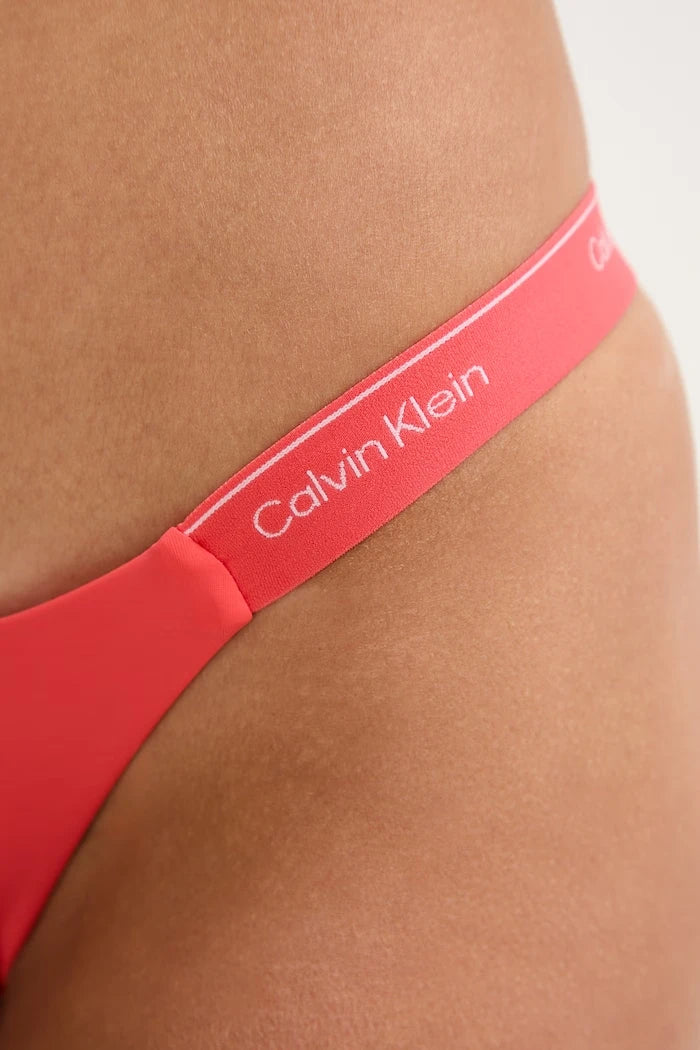 Calvin Klein Kadın Mayo Altı