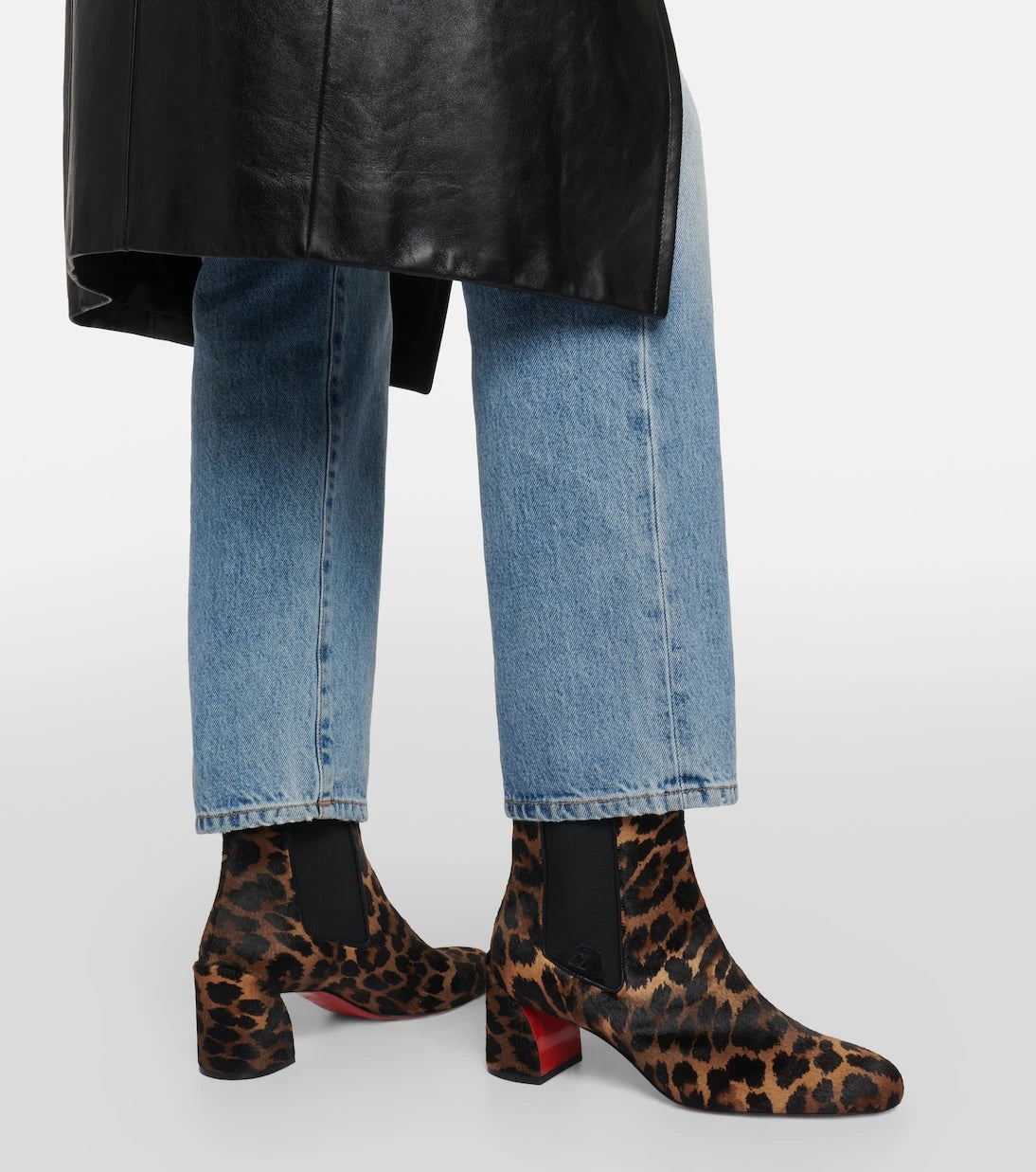 Christian Louboutin - حذاء الكاحل توريلاستيك الجلدي