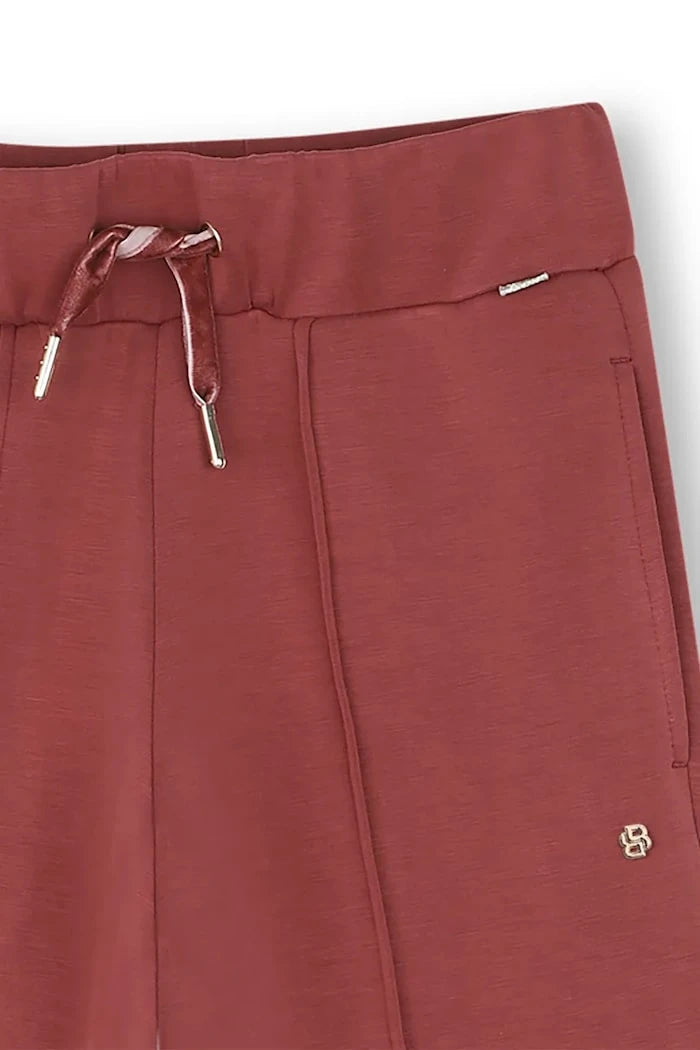 Çocuklar için spor pantolon