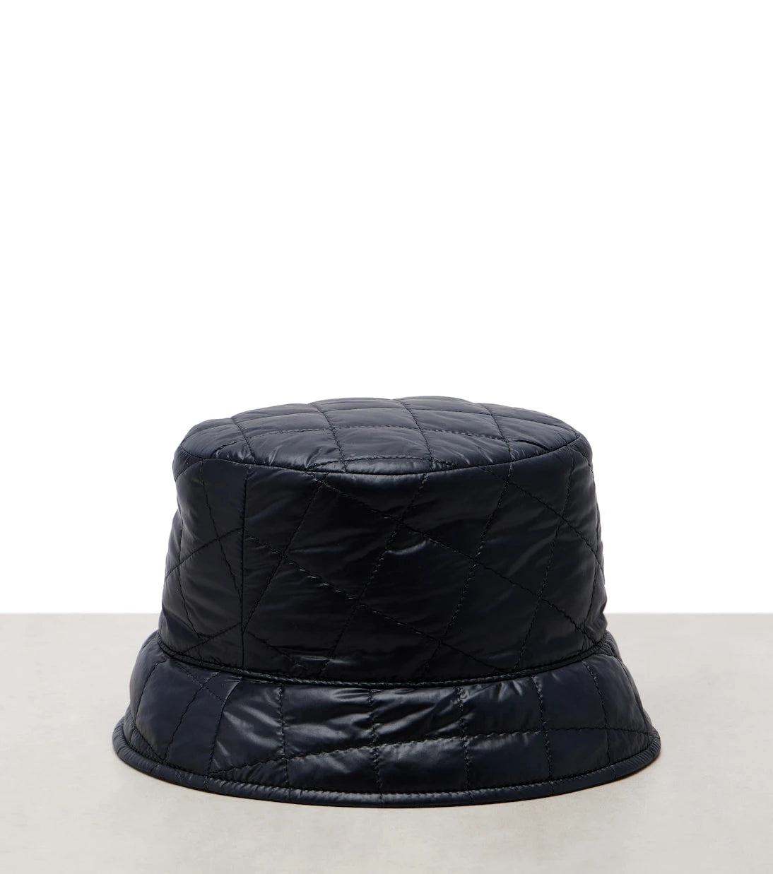 Moncler - Logo quilted bucket hat