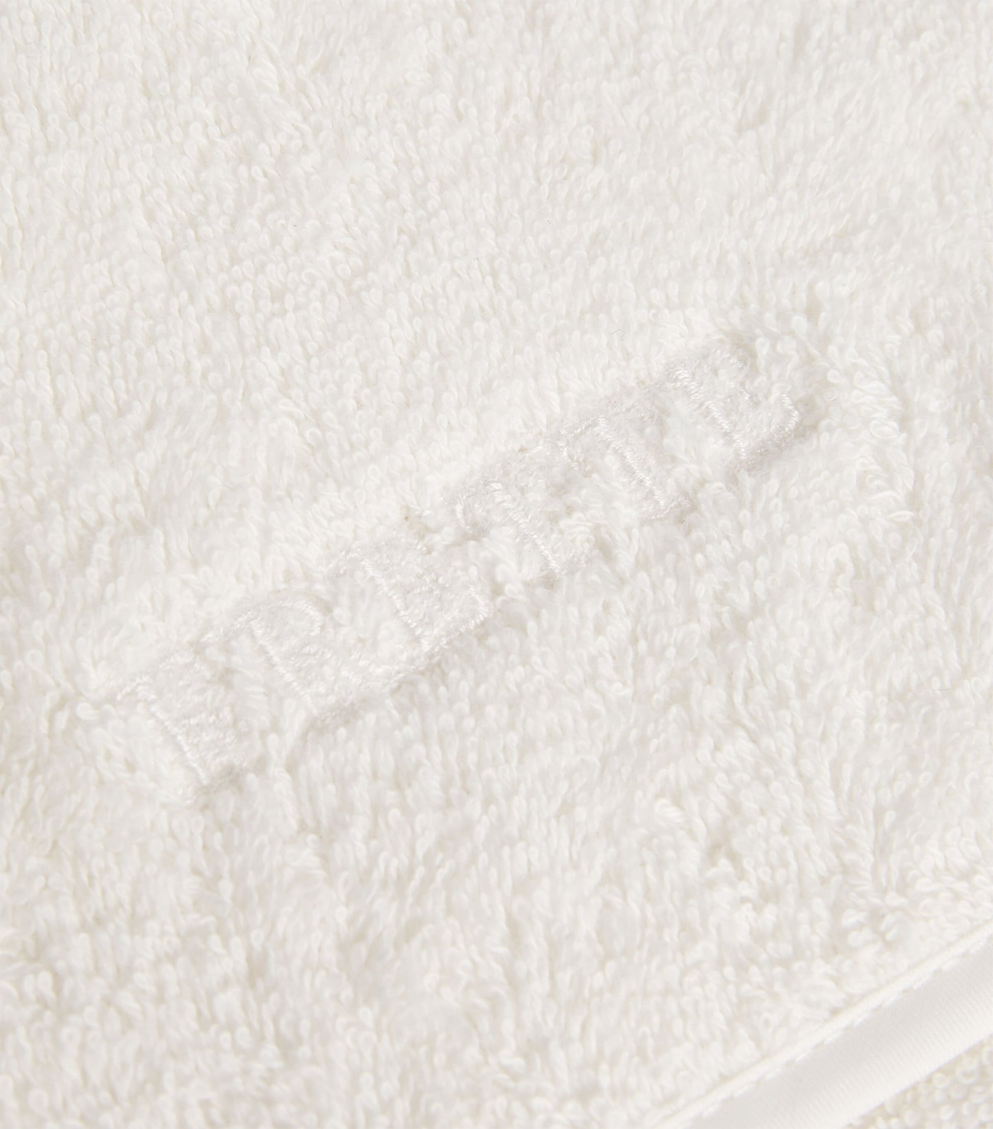 Unito Hand Towel (60cm x 110cm)