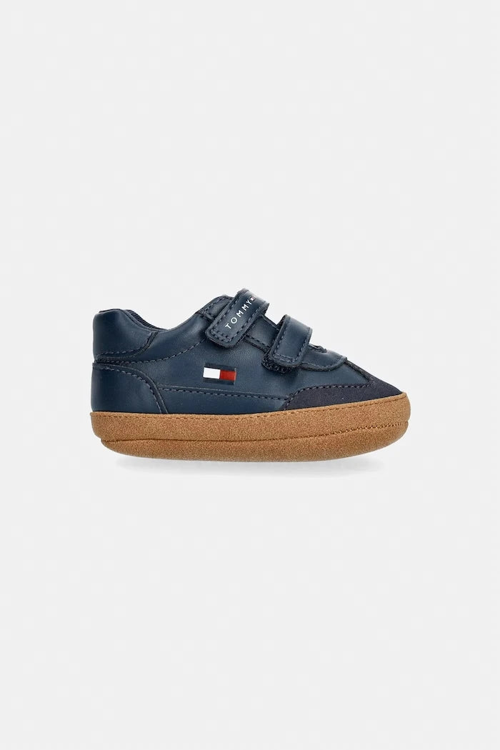 Tommy Hilfiger маратонки за бебе