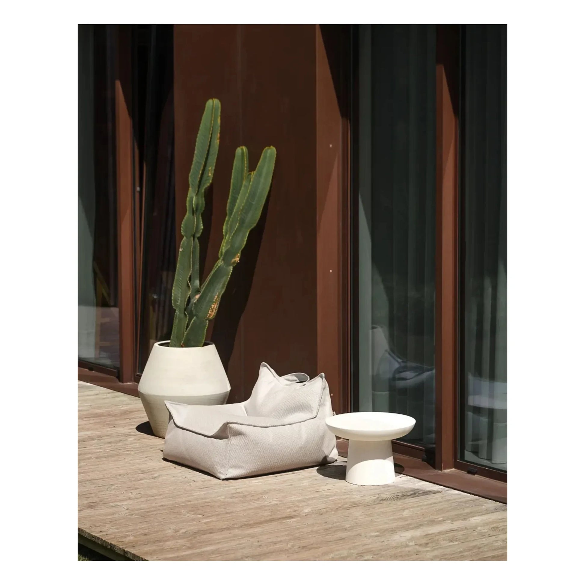 Wigiwama - Outdoor armchair | Sand