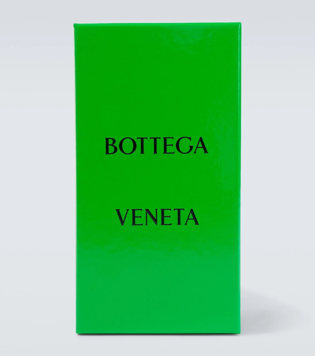 Bottega Veneta - نظارة أفياتور شمسية كلاسيكية