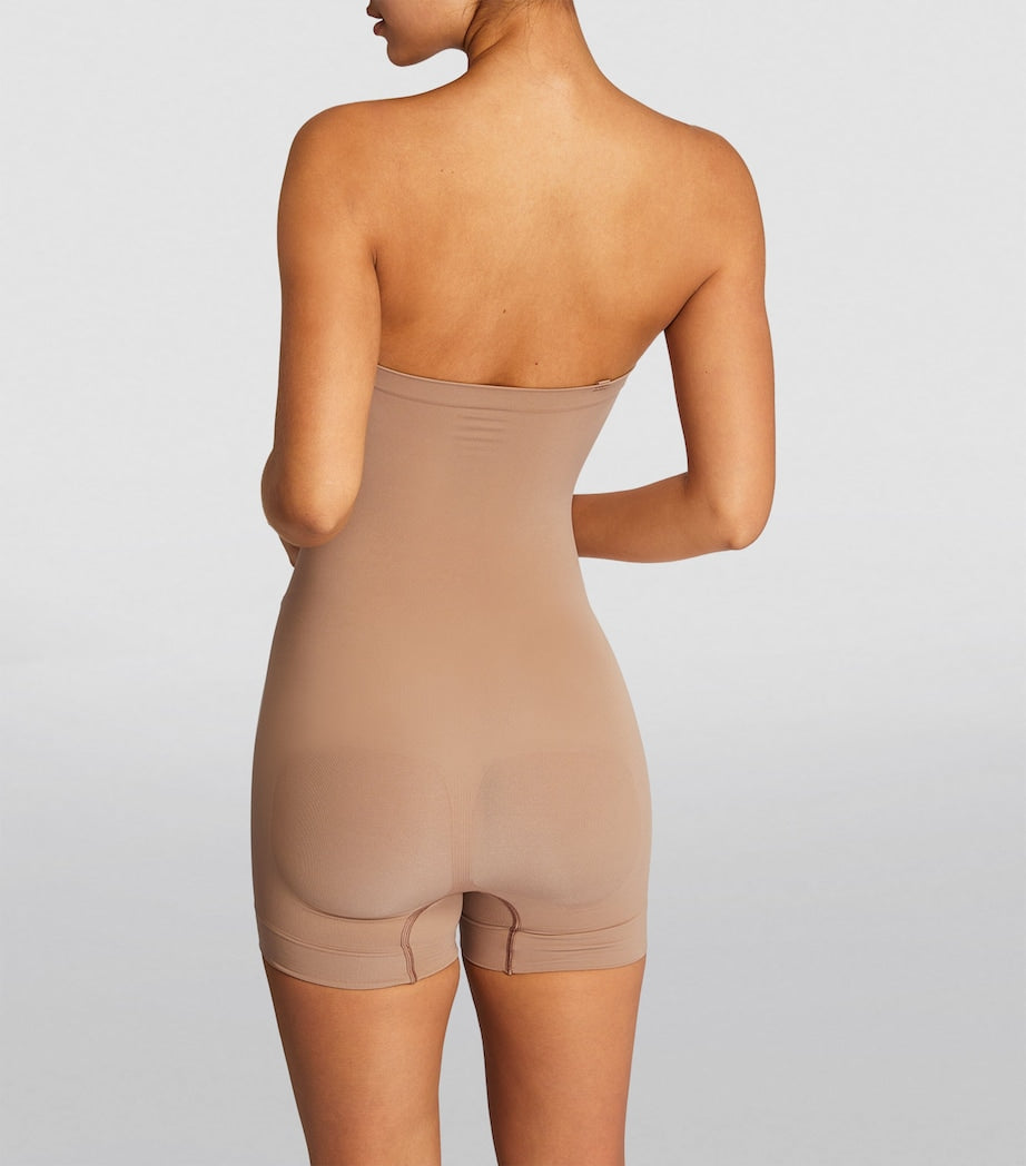 Skims Nude Seamless Sculpt Strapless Shortie Bodysuit
