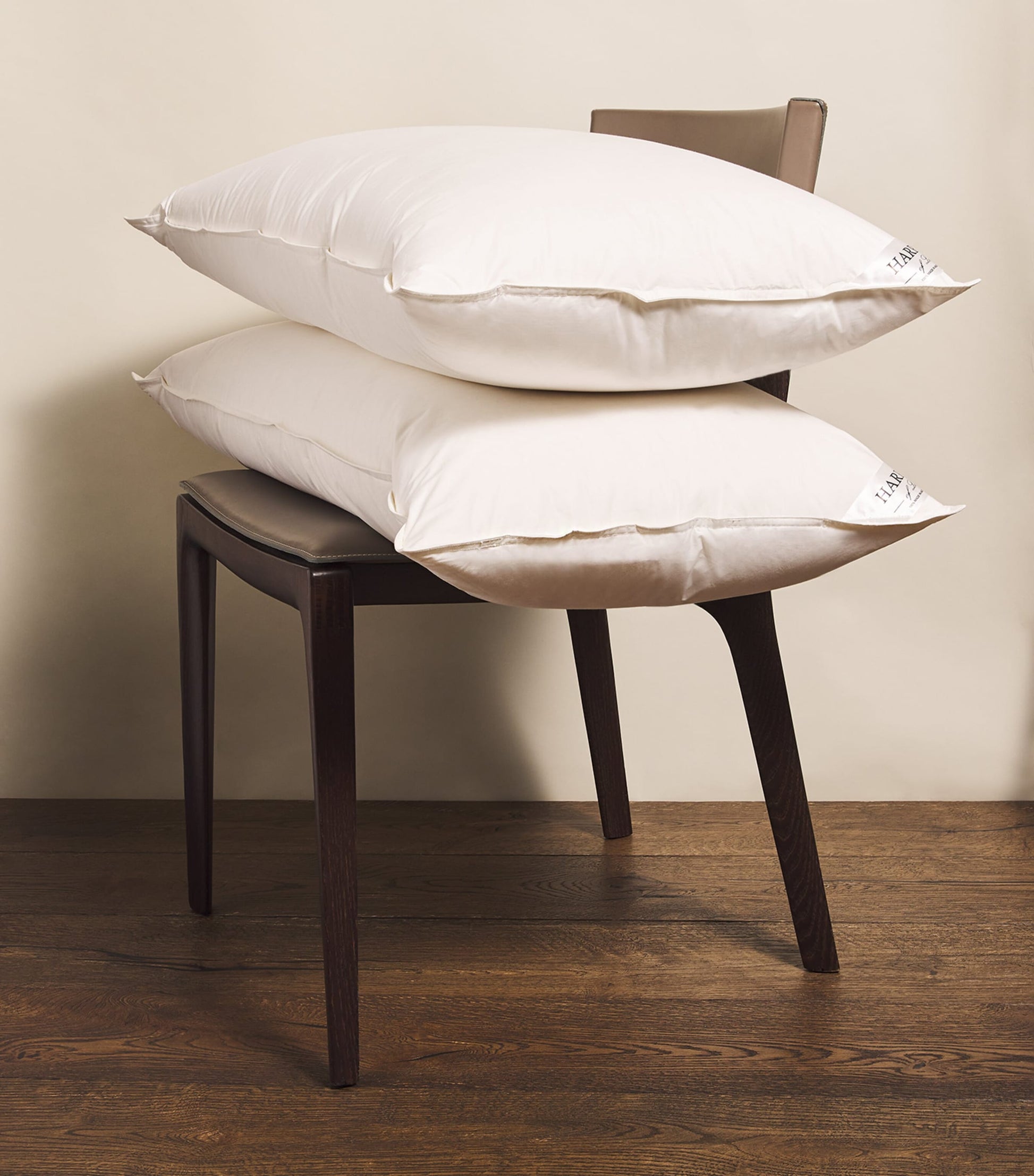 Firm Matterhorn Goose Down King Pillow (50cm x 90cm)