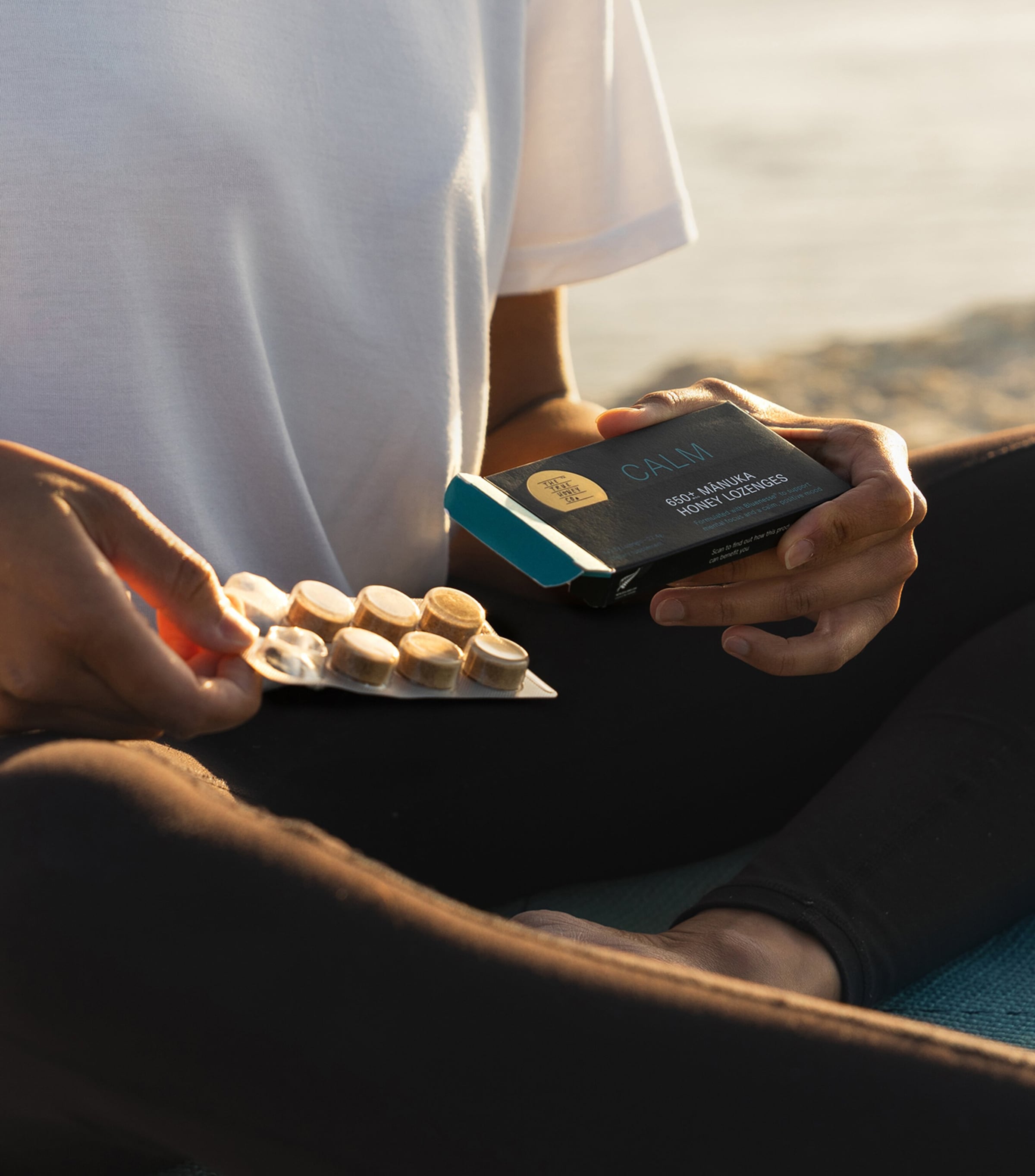 Mānuka Honey Lozenges with Bluenesse and Lemon (8 Capsules)