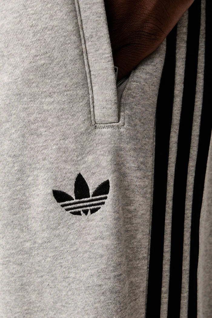 adidas Originals pamuklu erkek eşofman altı