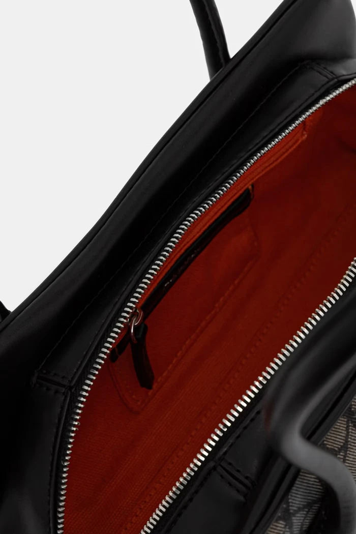 Calvin Klein чанта тип багета дамска