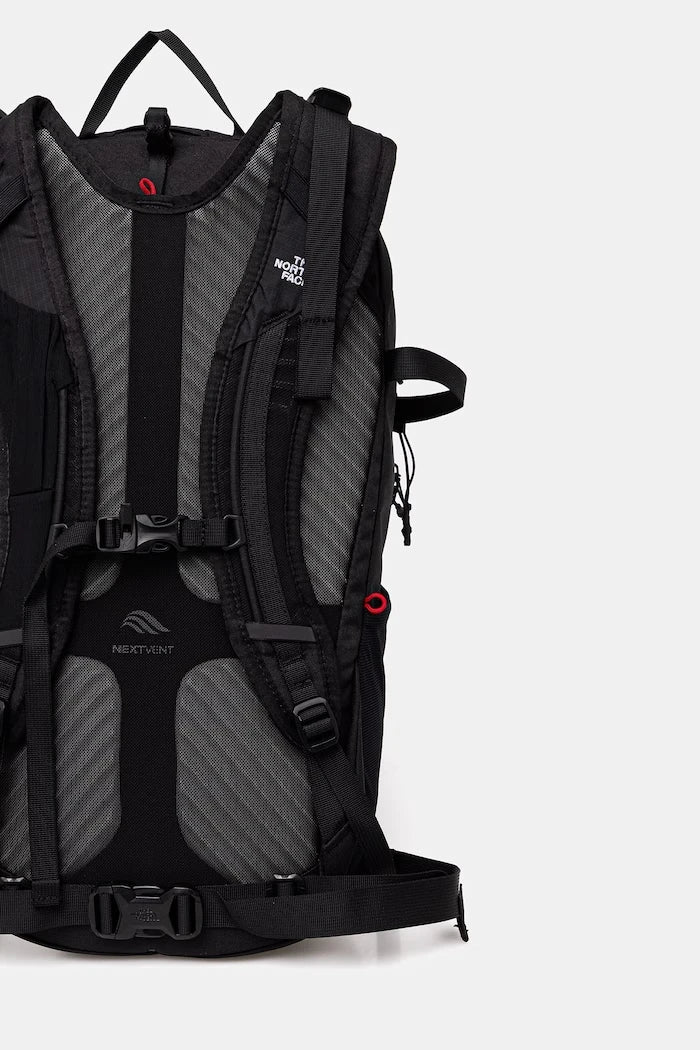 The North Face раница BASIN 24L
