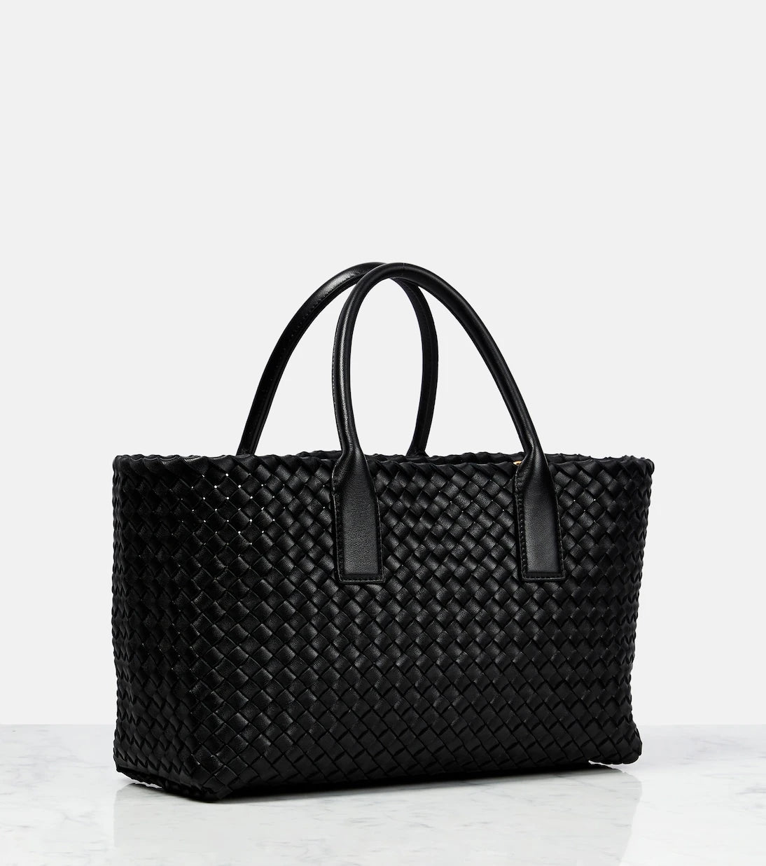 Bottega Veneta - Cabat Small leather tote bag