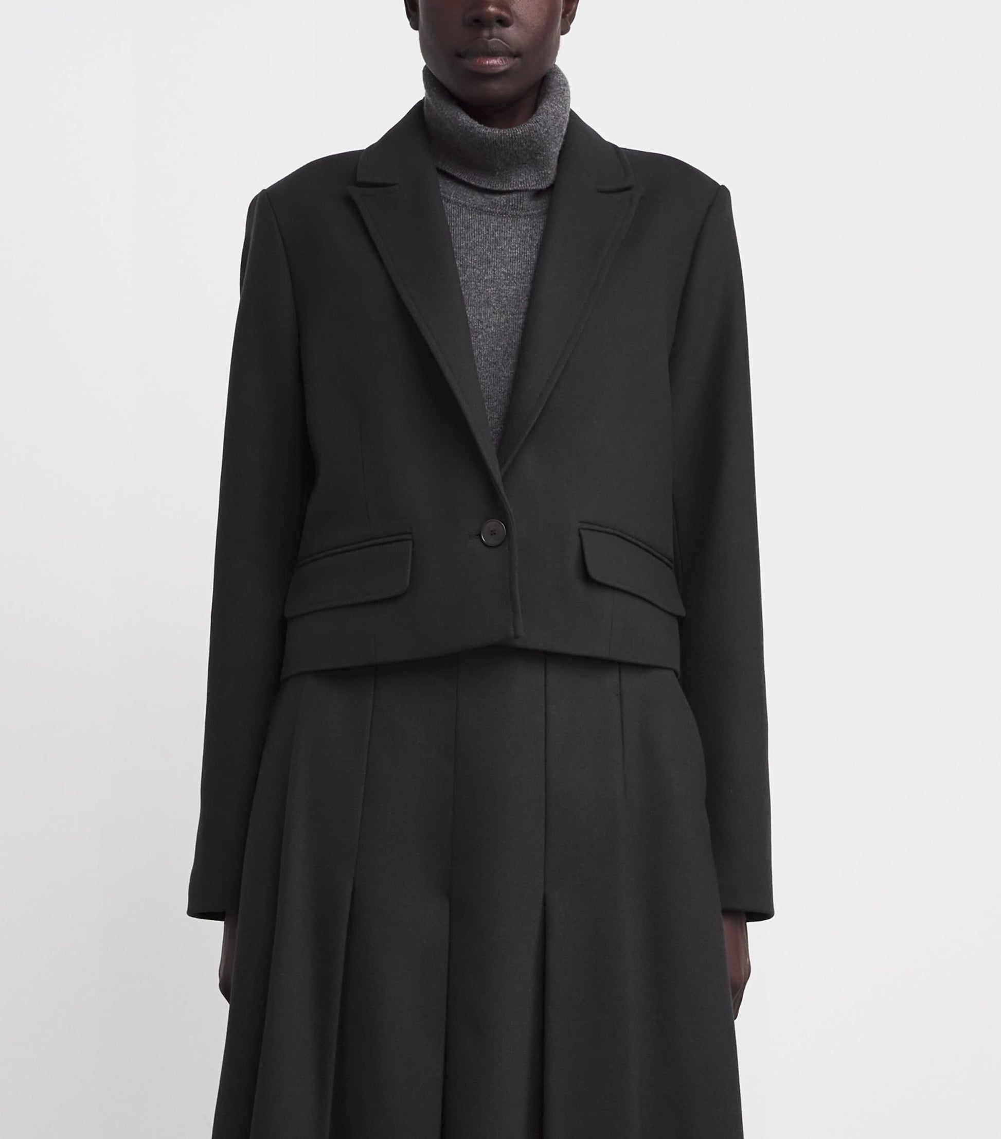 Virgin Wool Flannel Cropped Blazer