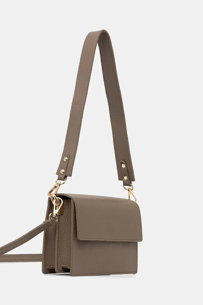 Answear.LAB чанта crossbody дамска от кожа