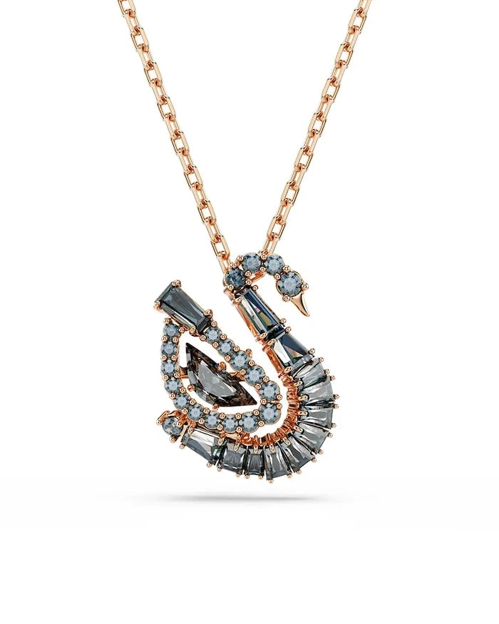 Swarovski kadın altın kaplama taşlı sallantılı kolye