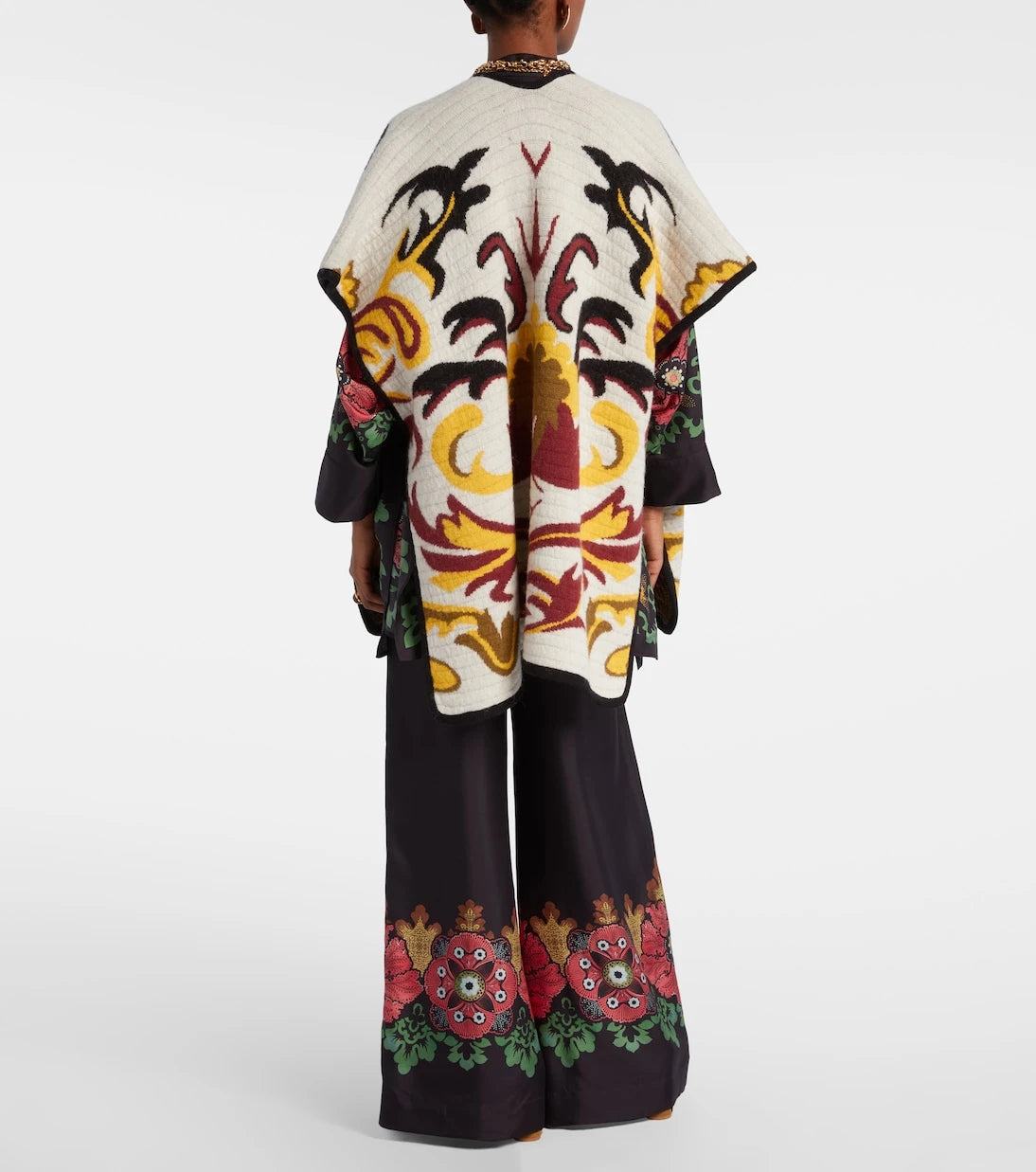 La DoubleJ - In My Power patterned cape