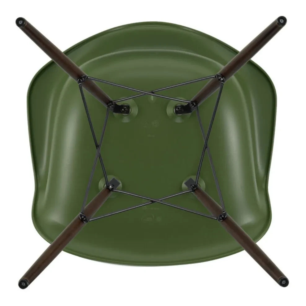 Vitra - DAW chair - maple base - Charles &amp; Ray Eames | Forêt