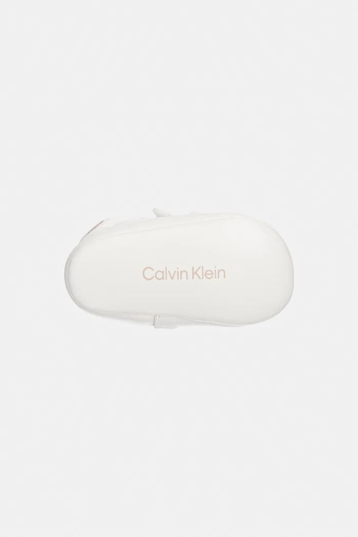 Calvin Klein маратонки за бебе