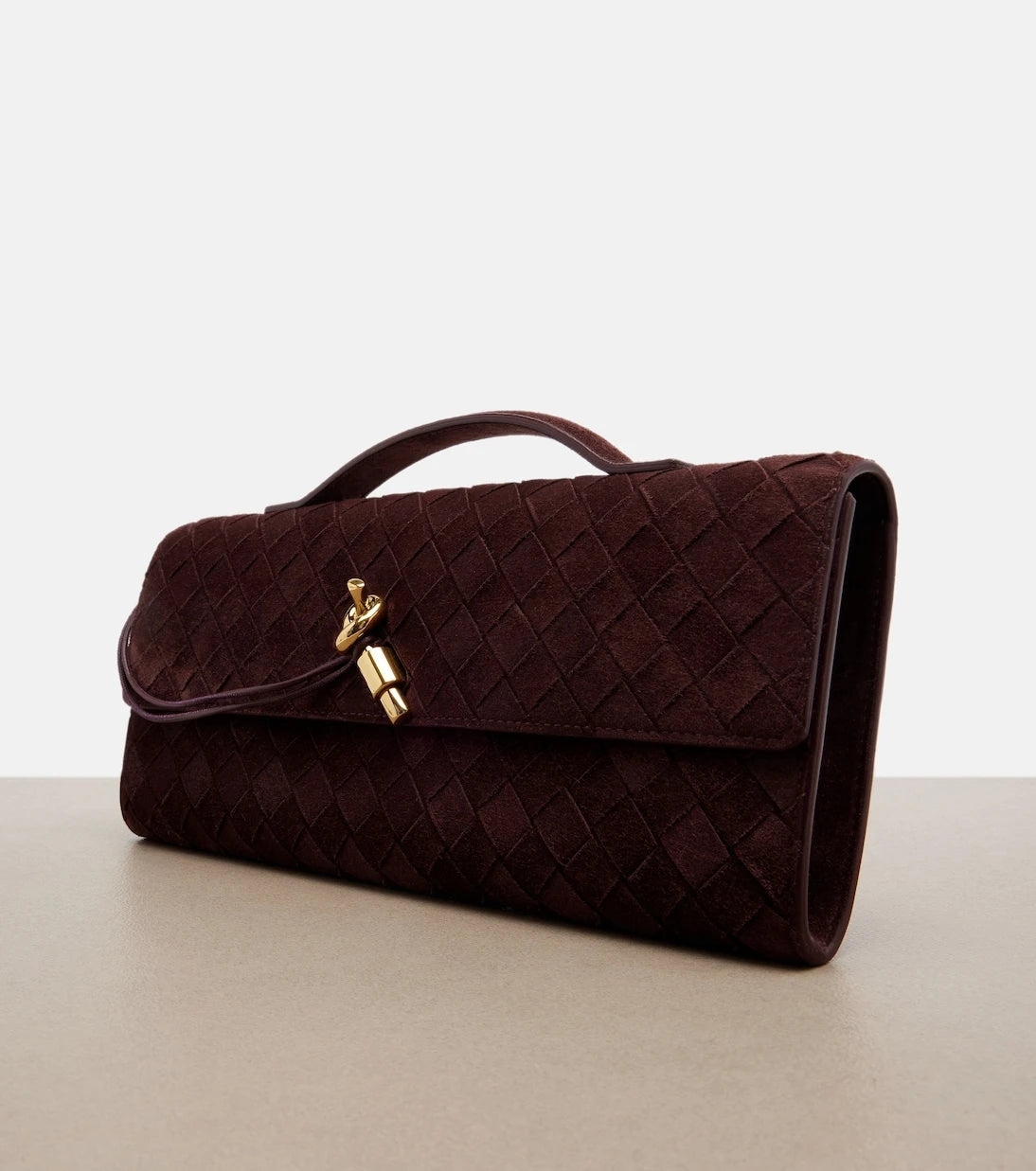 Bottega Veneta - Andiamo suede clutch