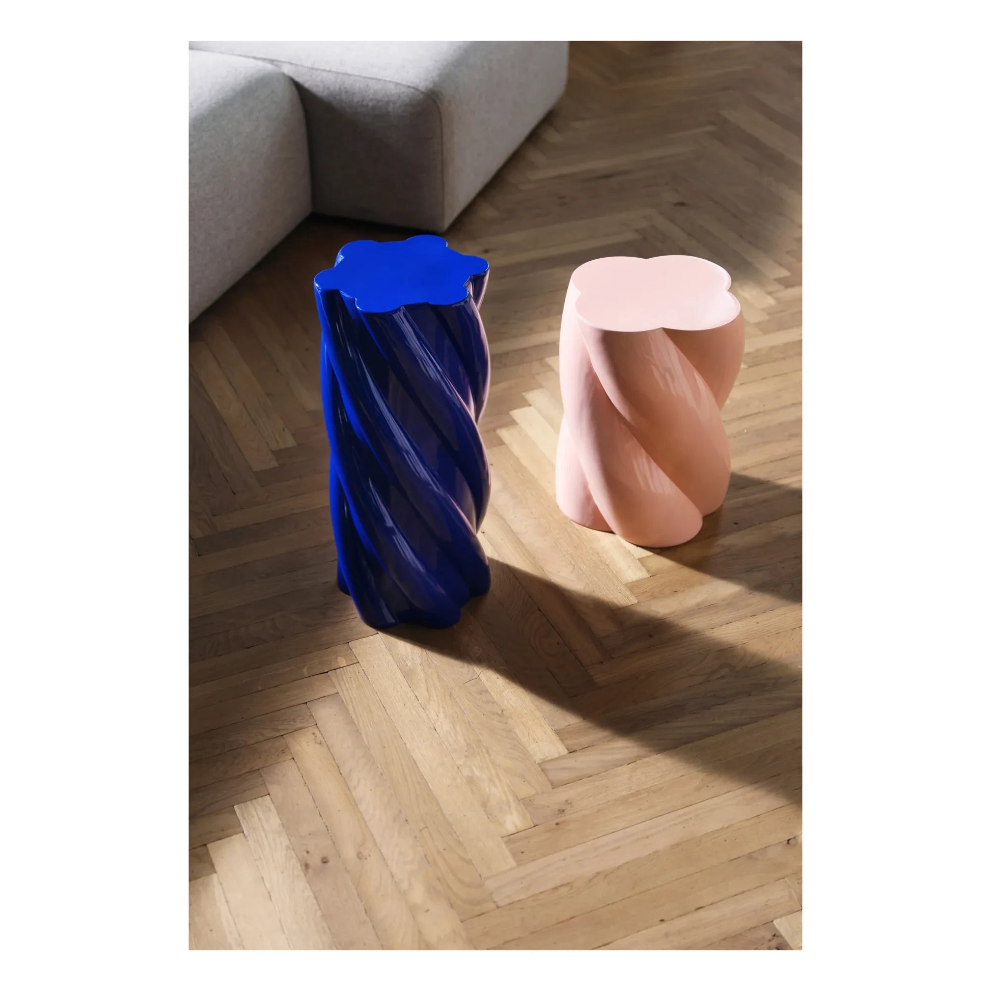 &Klevering - Marshmallow Side Table | Pink
