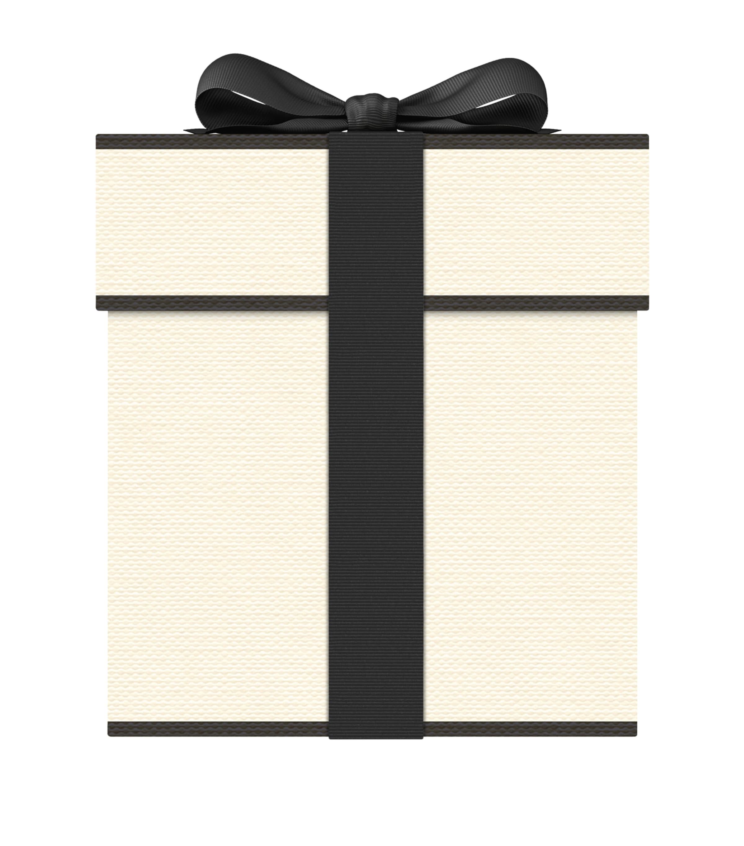 Velvet Rose & Oud Intense Classic Candle (200g)