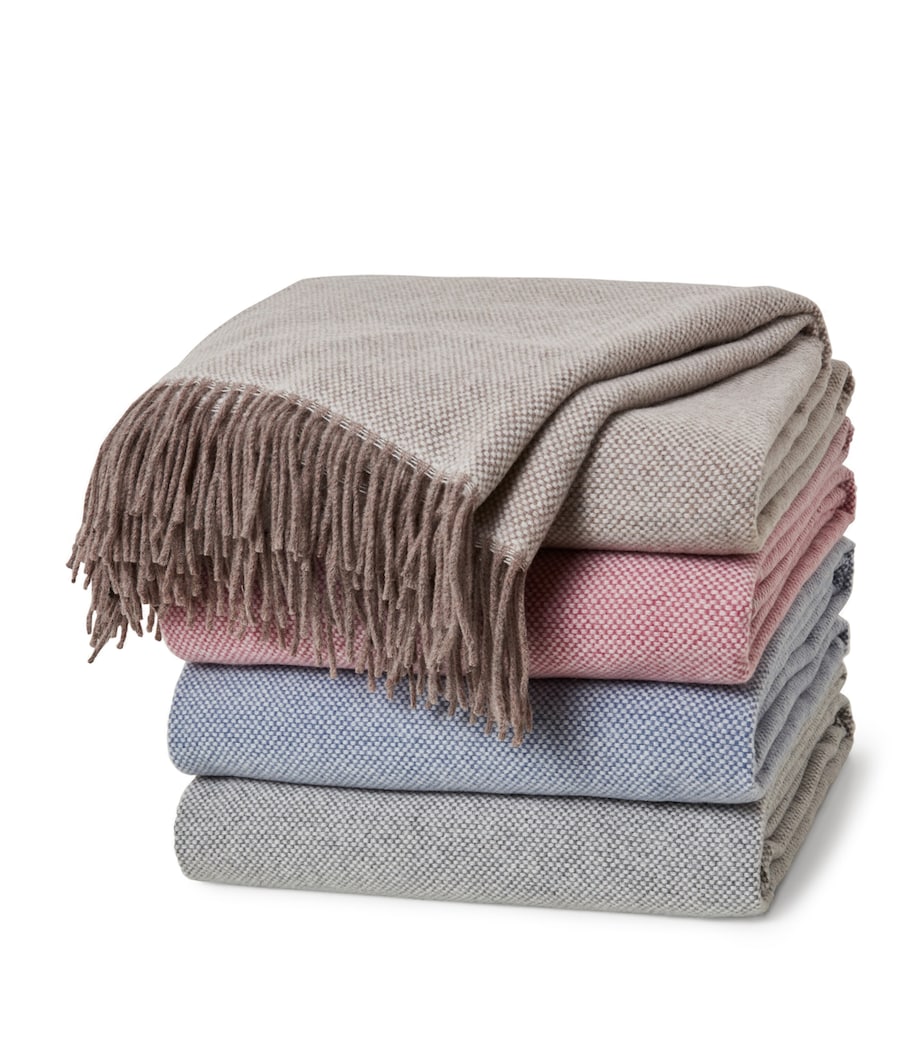 Anouk Plaid Throw (130cm x 200cm)