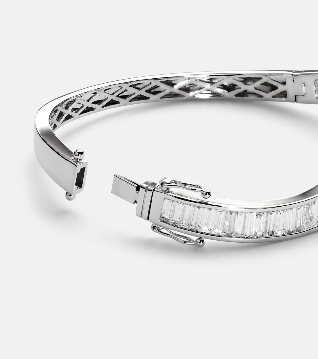 Anita Ko - Wave 18kt white gold bracelet with diamonds