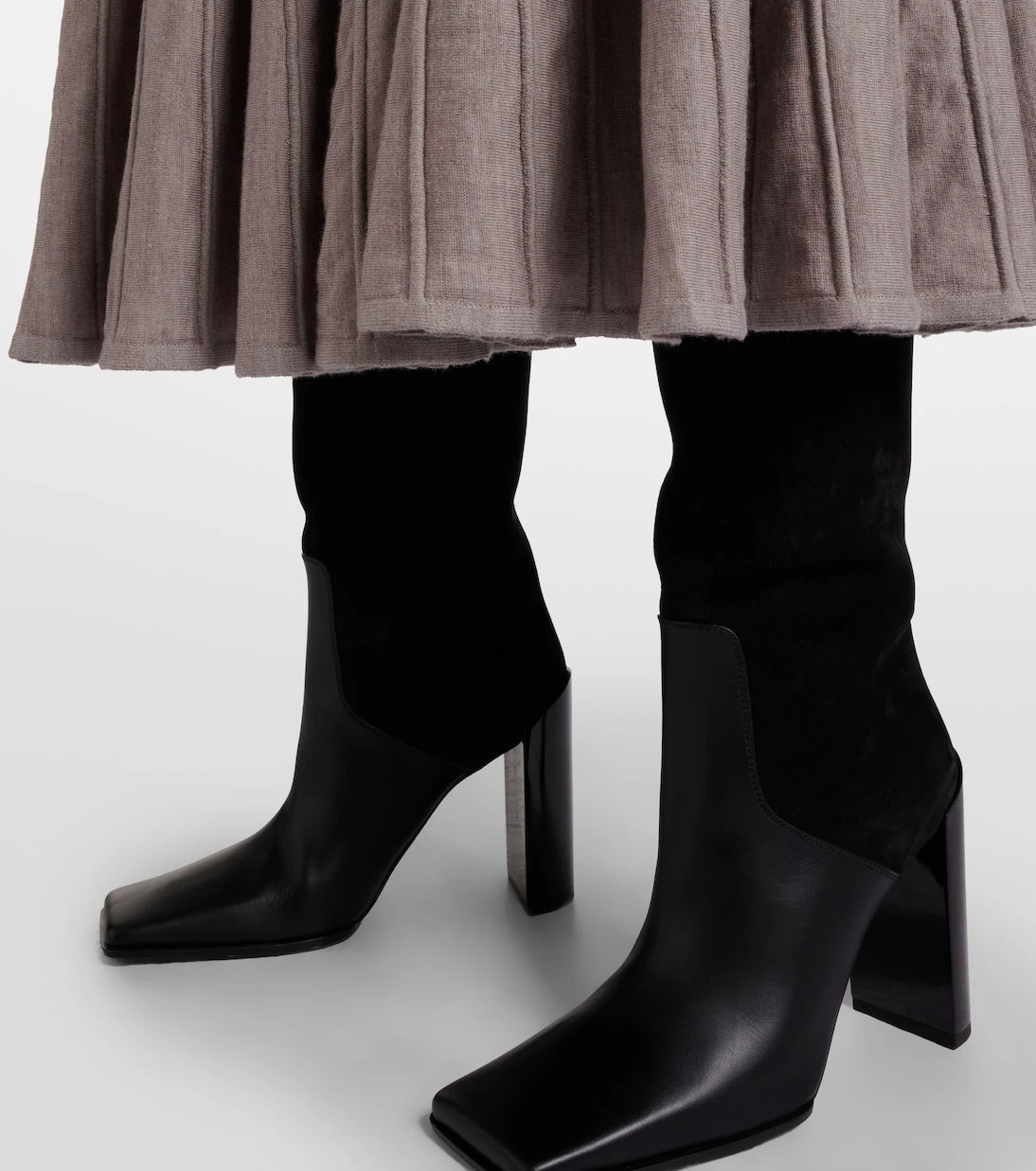 Alaïa - 90 leather and suede knee-high boots